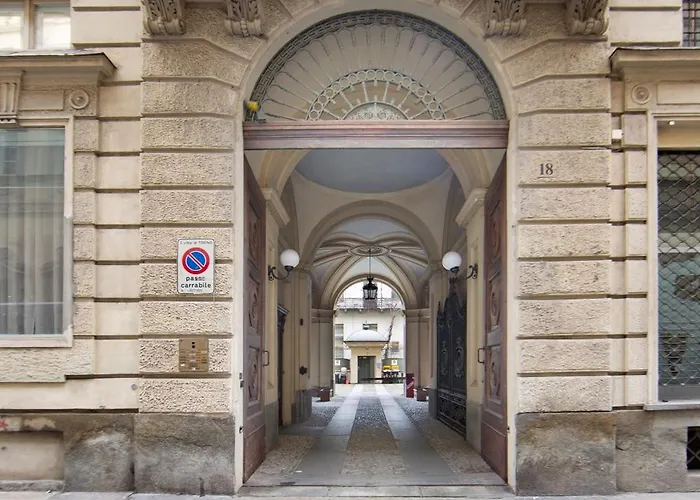 Casa Alfieri - Boutique In Centre With Box By A Porter Turin